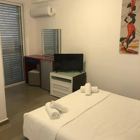 Potam Apartments * Himare