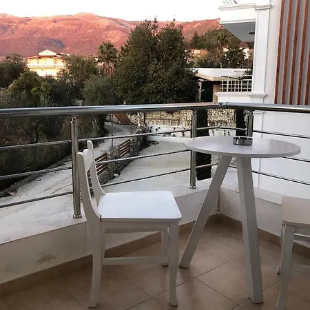 Potam Apartments Himarë