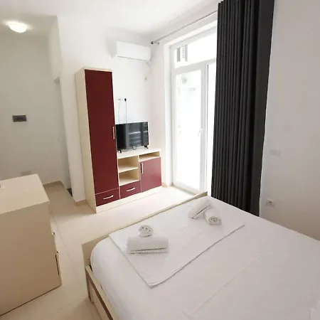 Potam Apartments Apartment